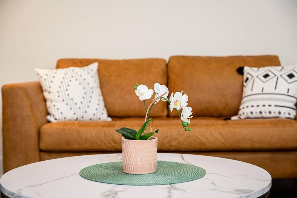 Apartament 2022 Quiet Relaxing And Secure Town House Near Atlanta Redan Zewnętrze zdjęcie